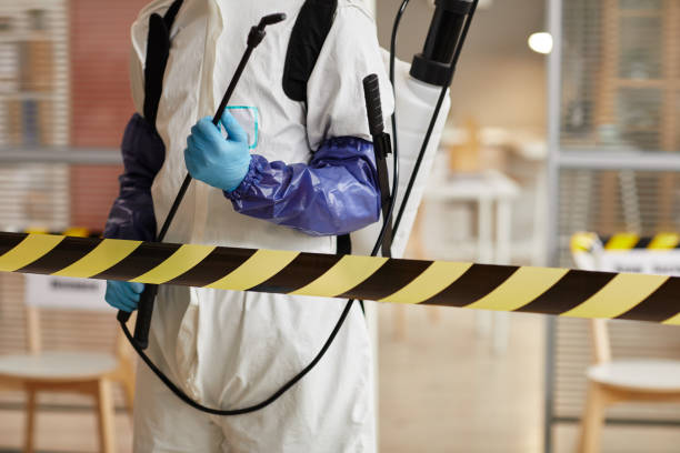 Professional Biohazard technician working in Moline, IL